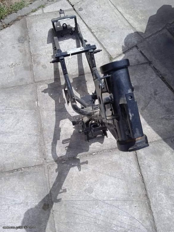 ΣΚΕΛΕΤΟΣ MODENAS KRISTAR 125