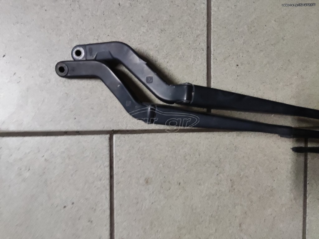 ΜΠΡΑΤΣΑ ΥΑΛΟΚΑΘΑΡΙΣΤΗΡΩΝ PEUGEOT 106