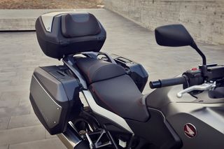 Honda 2024 NT1100 URBAN PACK-thumb-83