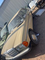 Mercedes-Benz 240 1981 Μόνο για αντίκα-thumb-16
