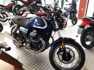 Moto Guzzi V 7 2025 SPECIAL SILVER STRIPE MONOCHROME ETOIMOΠΑΡΑΔΟΤΟ !!!-thumb-26