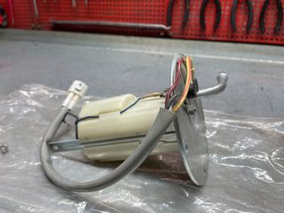 Suzuki DL 650 V Strom K7-K11 (ABS), Αντλία καυσίμου-thumb-2