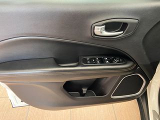 Jeep Compass 2017 LIMITED-thumb-21