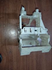 Βάση ασφαλειοθήκης με κωδικό 9645641280 από Peugeot 407 2004-2010