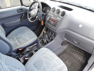 Ψυγείο Ford 2012 conect-thumb-4