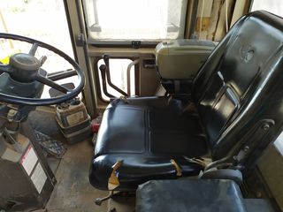 Φορτωτής Με Λάστιχα Komatsu 1989 WA300-1-thumb-8