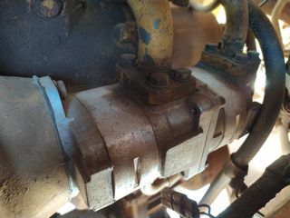 Φορτωτής Με Λάστιχα Komatsu 1989 WA300-1-thumb-9