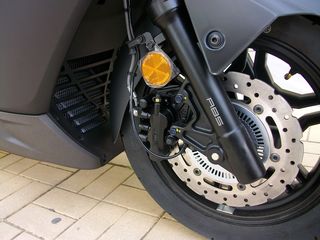 Kymco X-Town 300i 2024 ABS E5-thumb-8