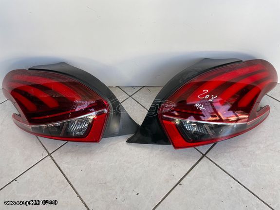 Φανάρια πίσω (αριστερό-δεξιό) Peugeot 208 2015-2019 LED
