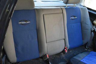 VW GOLF 4 - 1,6 - 8βαλβιδο -  GENERATION 2000-thumb-1