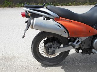 SUZUKI XF 650 FREEWIND-thumb-4