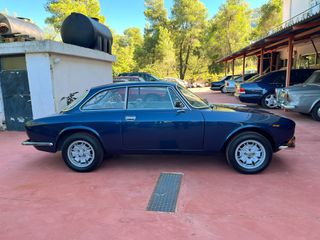 Alfa Romeo 1974 Veloce-thumb-6
