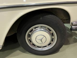 Mercedes-Benz 300 1969 300 SE-thumb-20