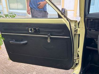 Toyota Corolla 1971-thumb-22