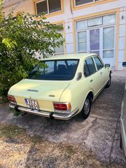 Toyota Corolla 1971-thumb-4