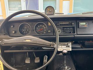 Toyota Corolla 1971-thumb-5