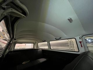 Volkswagen T2 1971 BUS-thumb-7