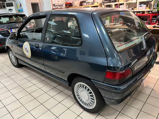 Renault Clio 1993 Baccara-thumb-1