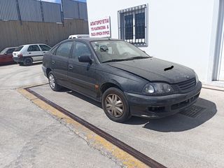 Toyota Avensis '99 (1600cc)