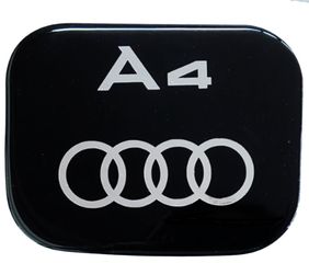 AUDI A4 4/5D 1995-2001  ΑΥΤΟΚΟΛΛΗΤΟ ΤΑΠΑΣ ΡΕΖΕΡΒΟΥΑΡ 18 x 14 cm ΜΑΥΡΟ/ΧΡΩΜΙΟ ΜΕ ΕΠΙΚΑΛΥΨΗ ΕΠΟΞΕΙΔΙΚΗΣ ΡΥΤΙΝΗΣ (ΥΓΡΟ ΓΥΑΛΙ) - 1 ΤΕΜ.