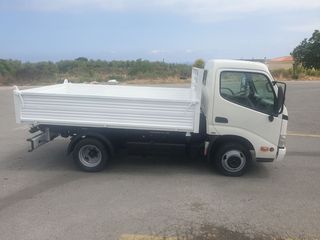 Ανατροπή Toyota 2009 DYNA  150-thumb-3
