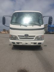 Ανατροπή Toyota 2009 DYNA  150-thumb-1