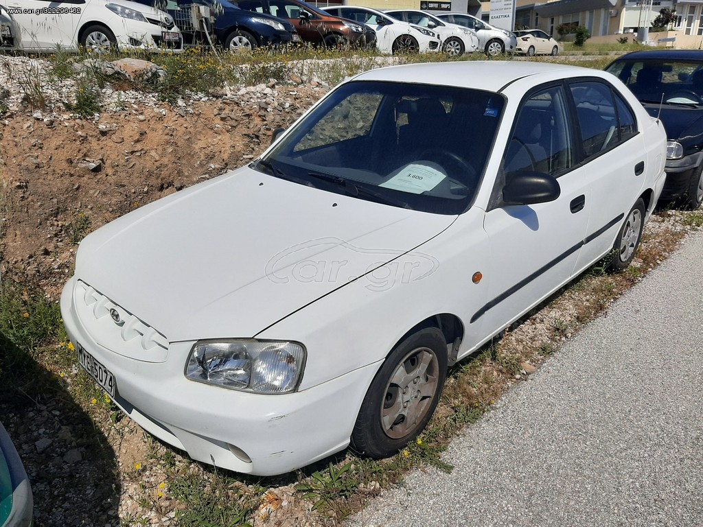 Hyundai Accent 2001