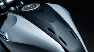 Yamaha MT-07 2026 Y-AMT/ ΚΑΙ  ΣΕ Α2 ΕΤΟΙΜΟΠΑΡΑΔΟΤΑ 400 ΔΩΡΟΕΠΙΤΑΓΗ-thumb-7