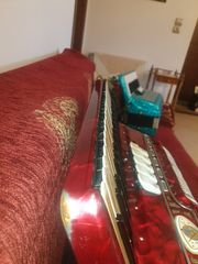ΑΚΟΡΝΤΕΟΝ VICTORIA 80 BASSES-thumb-11