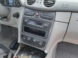 BECKER Radio Cd Navi BE 4718 Mercedes W209 CLK Avangarde 03-10
