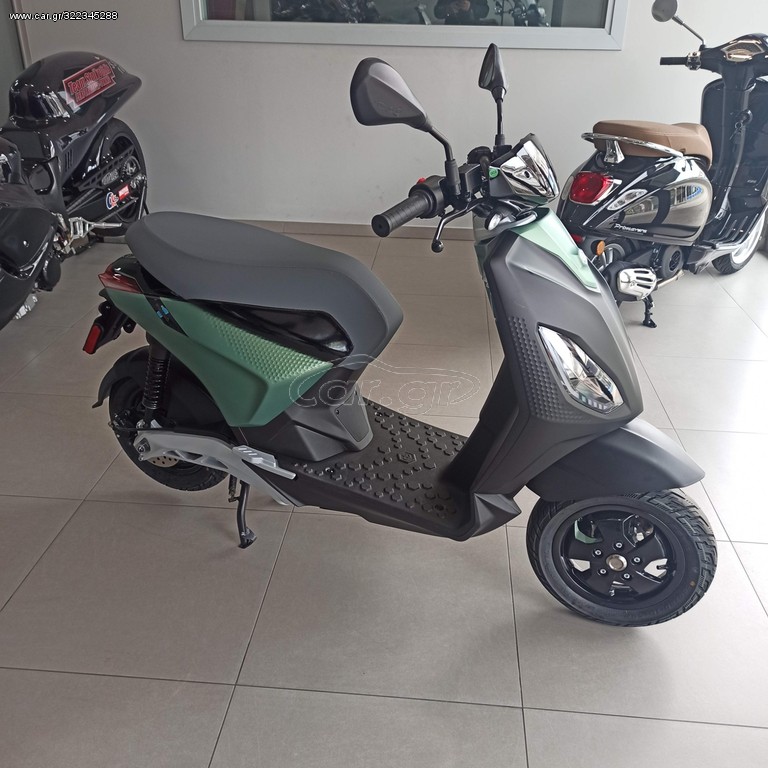 Piaggio 2022 1