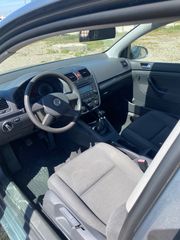 Volkswagen Golf 2005-thumb-9