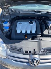 Volkswagen Golf 2005-thumb-12