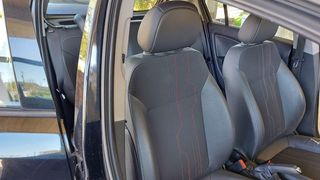 Opel Corsa 2012-thumb-12