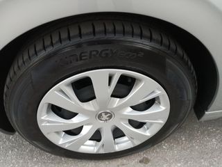 Peugeot 208 2019-thumb-13