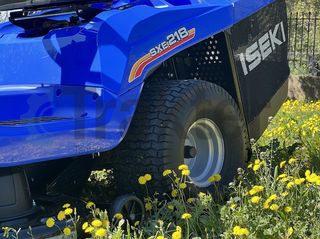 Χορτοκοπτικά Iseki 2023 SXE218 ISEKI HELLAS ΕΠΙΣΗΜΟΣ ΕΙΣΑΓΩΓΕΑΣ-thumb-2