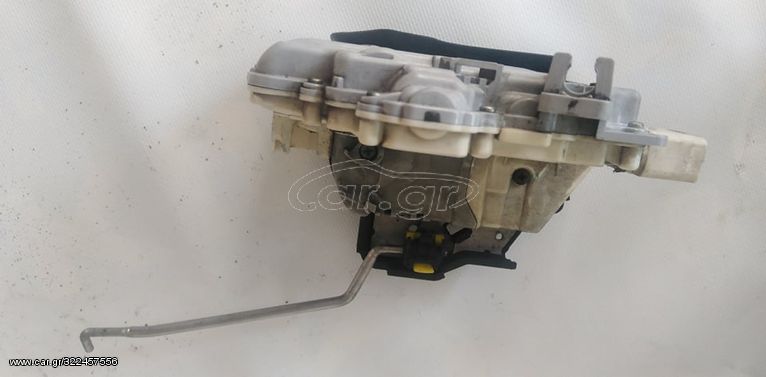  AUDI A3 2003-2008 ΗΛΕΚΤΡΟΜΑΓΝΗΤΙΚΗ ΚΛΕΙΔΑΡΙΑ ΔΕΞΙΑ 