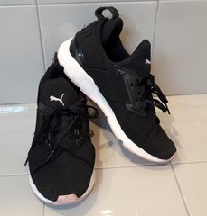 Αθλητικά γυναικεία Puma 