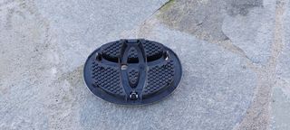 toyota yaris-thumb-2