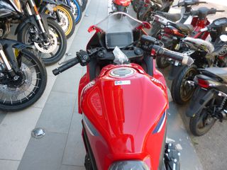 Honda CBR 650 2025 R E-CLUTCH MY25 !!! *** ΠΡΟΣΦΟΡΑ ***-thumb-12