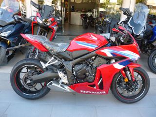 Honda CBR 650 2025 R E-CLUTCH MY25 !!! *** ΠΡΟΣΦΟΡΑ ***-thumb-1