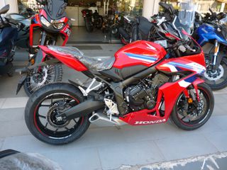 Honda CBR 650 2025 R E-CLUTCH MY25 !!! *** ΠΡΟΣΦΟΡΑ ***-thumb-2