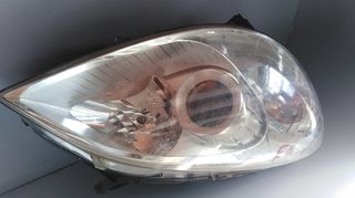   Mercedes-Benz B Class W245 Front Right Driver Side Headlight Headlamp 1698202661