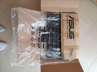 οθονη 19 ASUS-thumb-5