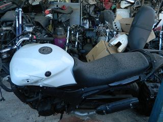 Yamaha TDM 900 2004-thumb-2