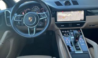 Porsche Cayenne 2018 HYBRID PLUG IN-thumb-9