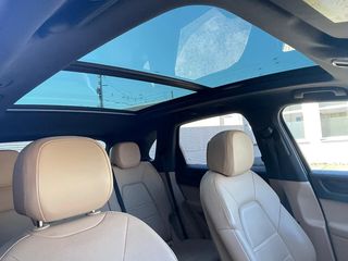 Porsche Cayenne 2018 HYBRID PLUG IN-thumb-10