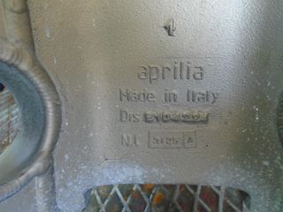 aprilia, tono-thumb-2