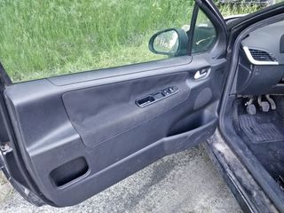 Peugeot 207 2007 207-thumb-14