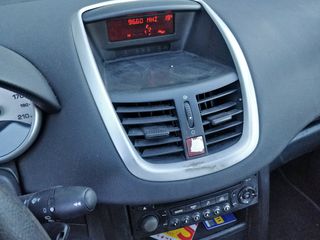 Peugeot 207 2007 207-thumb-19